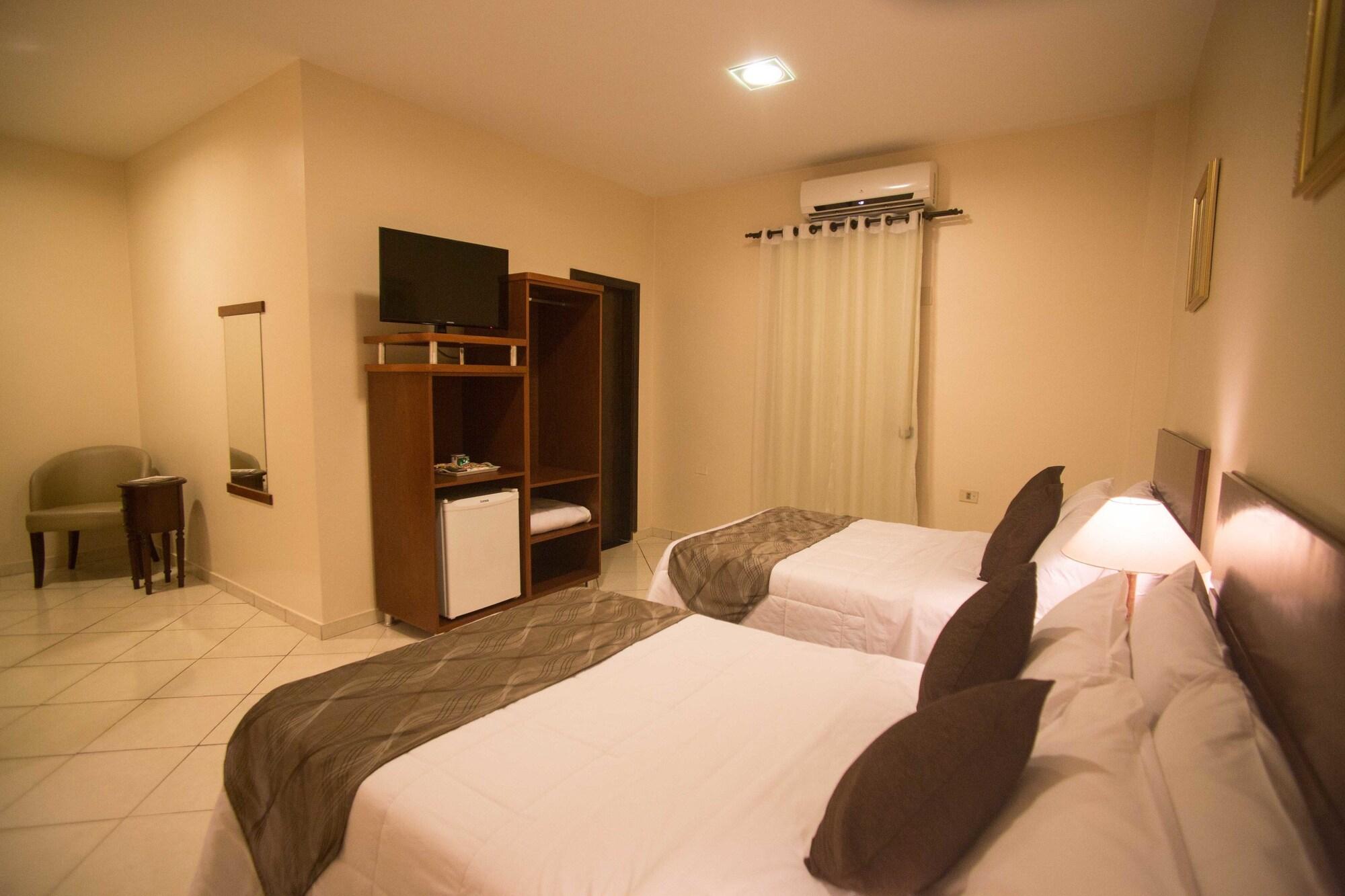 סיודד דל אסטה Asuncion Gran Hotel מראה חיצוני תמונה